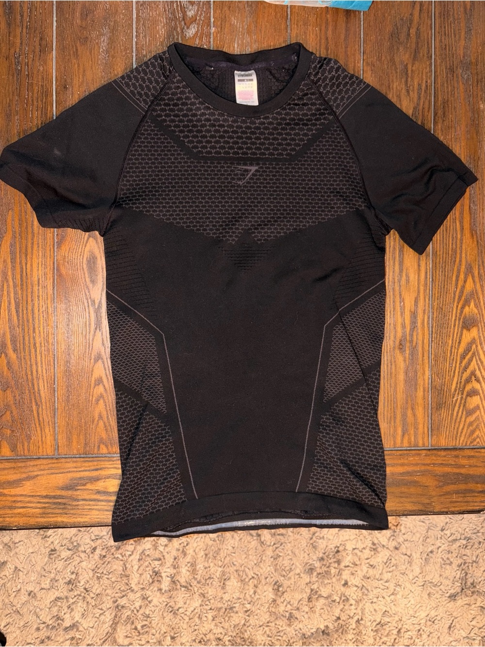 Gymshark Men’s Black ONYX V3 - MEDIUM